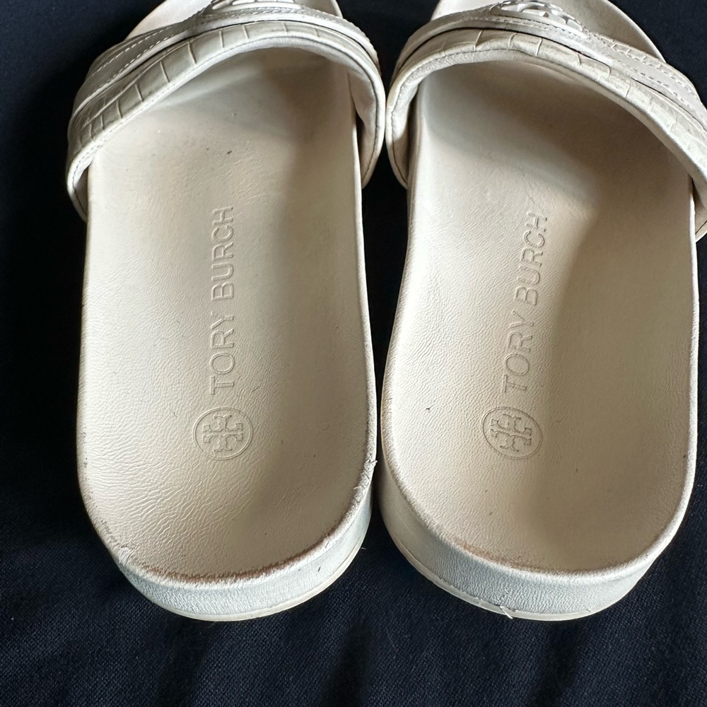 Tory Burch Carson Women's Beige Croc-Embossed Slide Sandals size 9 - Picture 6 of 16